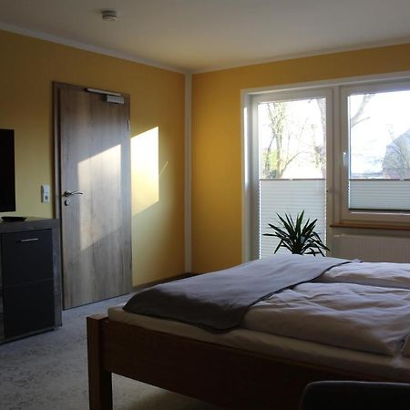 Vorsicht Hotel Deyelsdorf ภายนอก รูปภาพ