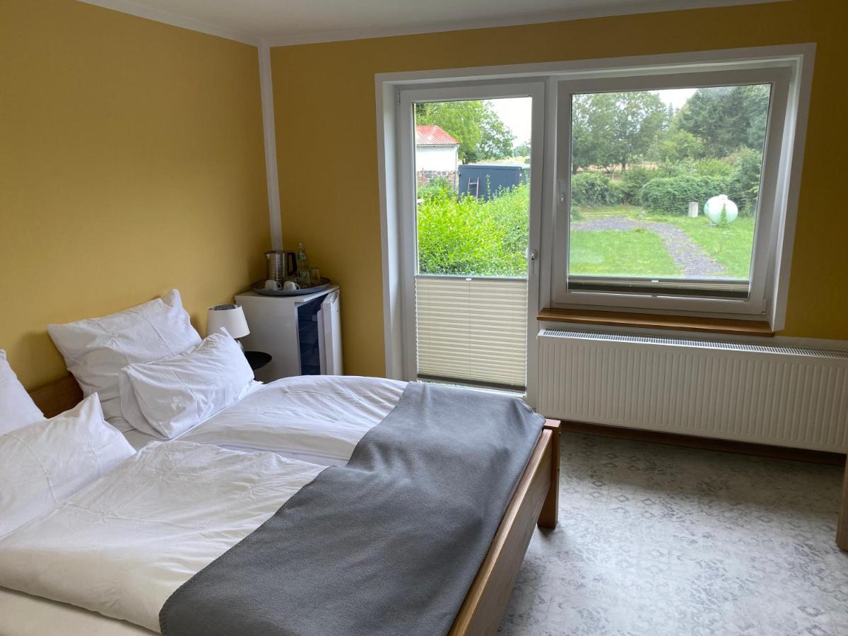 Vorsicht Hotel Deyelsdorf ภายนอก รูปภาพ