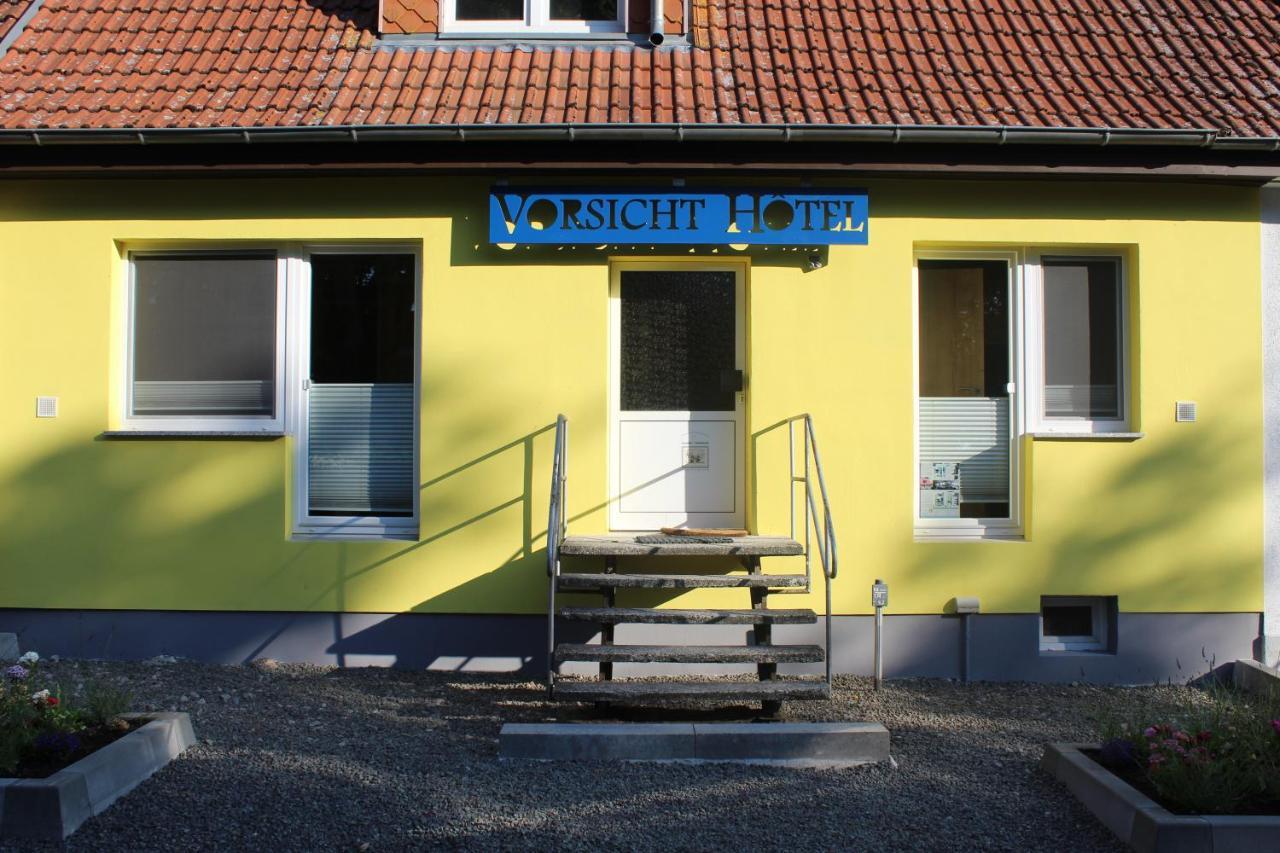 Vorsicht Hotel Deyelsdorf ภายนอก รูปภาพ