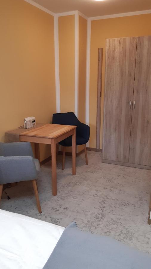 Vorsicht Hotel Deyelsdorf ภายนอก รูปภาพ