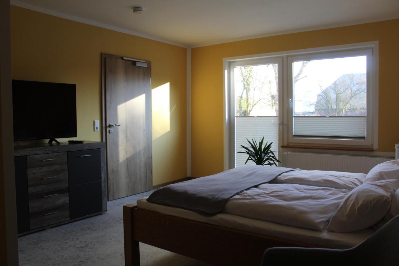 Vorsicht Hotel Deyelsdorf ภายนอก รูปภาพ